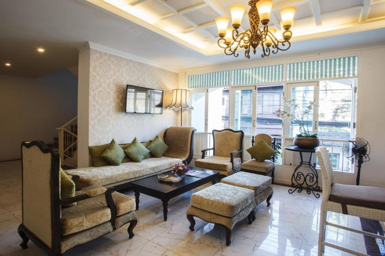 B2 Riverside Colonial Hotel Чіангмай Екстер'єр фото